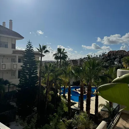Aloha Hill Apartman Marbella